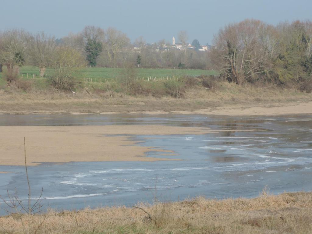 Bed and Breakfast Bedloire Drain Екстер'єр фото
