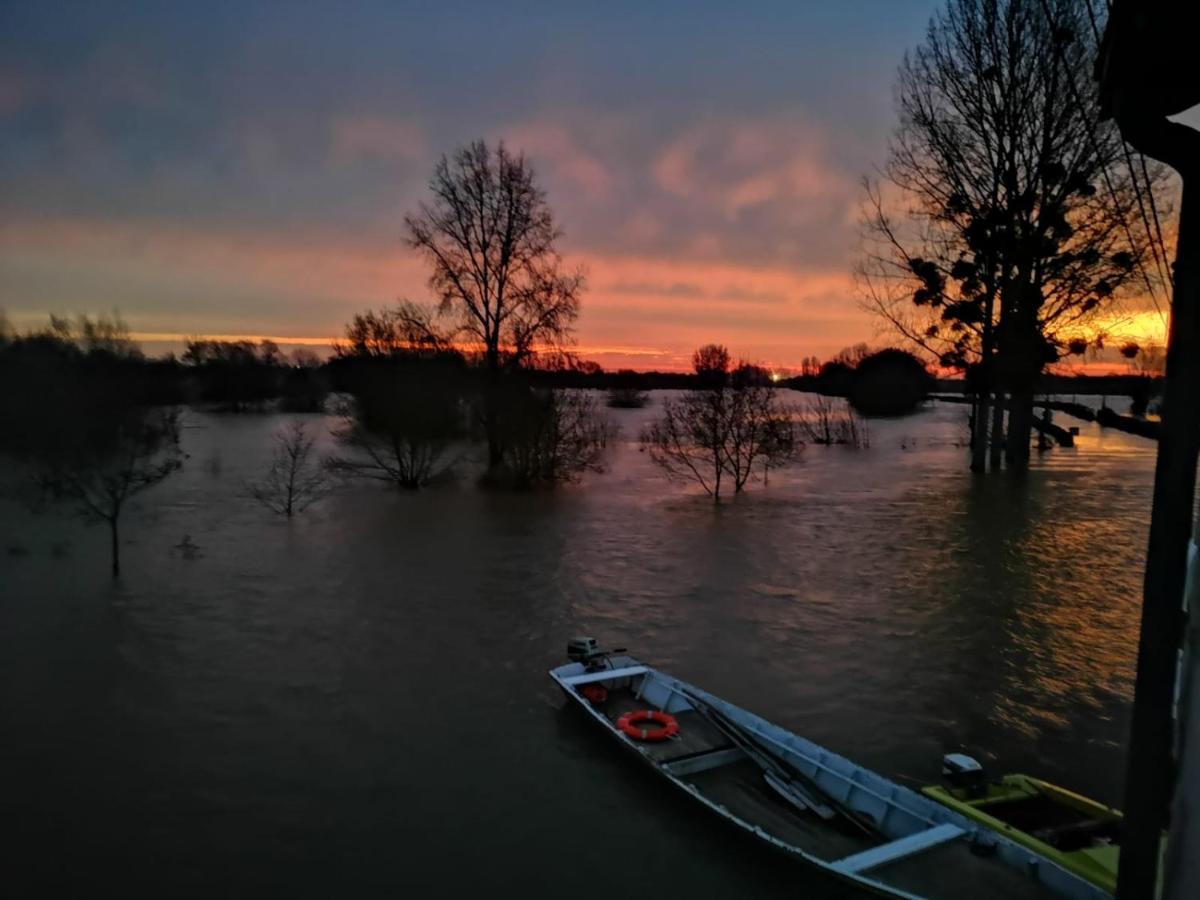 Bed and Breakfast Bedloire Drain Екстер'єр фото